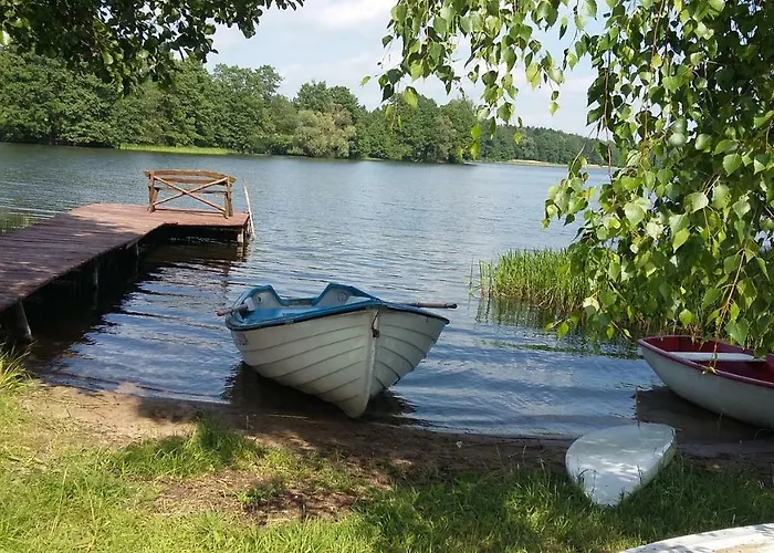 W Czarnolesie Holiday home Wydminy